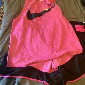 Nike workout outfit